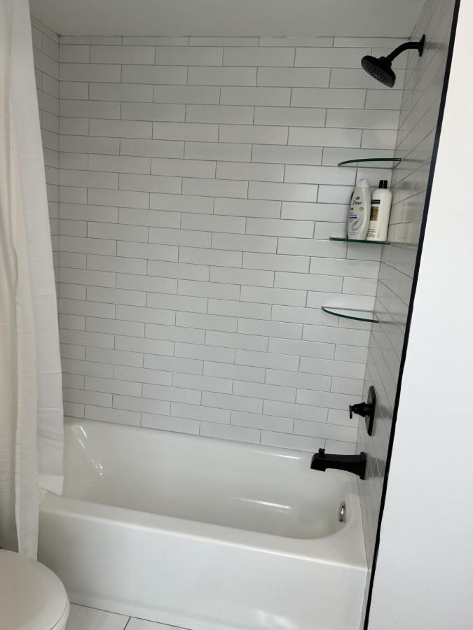 Stylish Downtown Nashville 3 Beds, 1 Bedroom With Private Patio, Parking מראה חיצוני תמונה